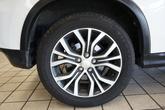 Thumbnail of 2018 Diamond White Pearl Mitsubishi Outlander Sport