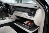 Thumbnail of 2022 Onyx Black Metallic Volvo XC60 Recharge Plug-In Hybrid