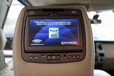 Thumbnail of 2017 White Platinum Metallic Tri-Coat Ford Expedition