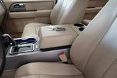 Thumbnail of 2017 White Platinum Metallic Tri-Coat Ford Expedition