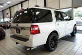 Thumbnail of 2017 White Platinum Metallic Tri-Coat Ford Expedition