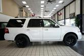 Thumbnail of 2017 White Platinum Metallic Tri-Coat Ford Expedition