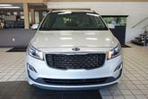 Thumbnail of 2019 Silky Silver Kia Sedona