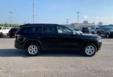 Thumbnail of 2023 Diamond Black Crystal Pearlcoat Jeep Grand Cherokee L