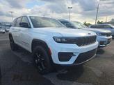 Photo of 2025 Bright White Clearcoat Jeep Grand Cherokee