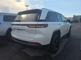 Thumbnail of 2025 Bright White Clearcoat Jeep Grand Cherokee