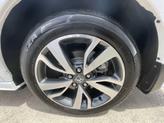 Thumbnail of 2024 Platinum White Pearl Honda Odyssey