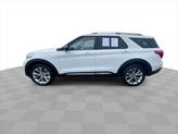 Thumbnail of 2021 Star White Metallic Tri-Coat Ford Explorer