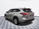Thumbnail of 2022 Celestial Silver Toyota Highlander