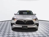 Thumbnail of 2022 Celestial Silver Toyota Highlander