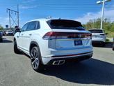 Thumbnail of 2024 Opal White Pearl Effect Volkswagen Atlas Cross Sport