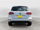 Thumbnail of 2011 Campanella White Volkswagen Touareg
