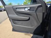 Thumbnail of 2022 Onyx Black Metallic Volvo XC40