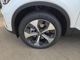 Thumbnail of 2026 Crystal White Volvo XC40