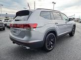 Thumbnail of 2025 Silver Mist Metallic Volkswagen Atlas