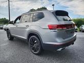 Thumbnail of 2025 Silver Mist Metallic Volkswagen Atlas