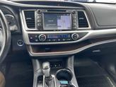 Thumbnail of 2017 Silver Toyota Highlander