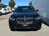 Thumbnail of 2022 Carbon Black Metallic BMW X5