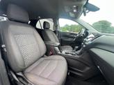 Thumbnail of 2019 Silver Ice Metallic Chevrolet Equinox