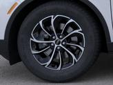 Thumbnail of 2025 White Platinum Metallic Tri-Coat Lincoln Nautilus