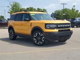 Thumbnail of 2023 Cyber Orange Metallic Tricoat Ford Bronco Sport