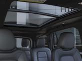 Thumbnail of 2025 Pristine White Metallic Tri-Coat Lincoln Aviator