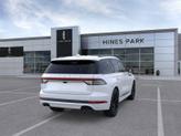 Thumbnail of 2025 Pristine White Metallic Tri-Coat Lincoln Aviator