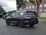 Thumbnail of 2024 Infinite Black Metallic Clearcoat Lincoln Navigator