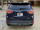 Thumbnail of 2015 Nautical Blue Metallic Toyota Highlander