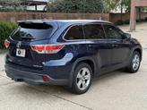 Thumbnail of 2015 Nautical Blue Metallic Toyota Highlander