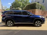 Thumbnail of 2015 Nautical Blue Metallic Toyota Highlander