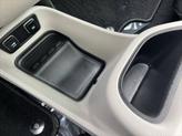 Thumbnail of 2019 Bright White Clearcoat Chrysler Pacifica