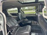 Thumbnail of 2019 Bright White Clearcoat Chrysler Pacifica