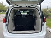 Thumbnail of 2019 Bright White Clearcoat Chrysler Pacifica