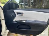 Thumbnail of 2014 Blizzard Pearl Toyota Avalon