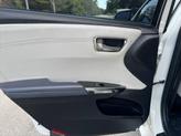 Thumbnail of 2014 Blizzard Pearl Toyota Avalon