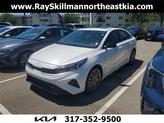 Photo of 2023 Snow White Pearl Kia Forte