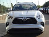 Thumbnail of 2022 Wind Chill Pearl Toyota Highlander