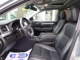 Thumbnail of 2019 Celestial Silver Metallic Toyota Highlander