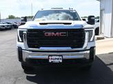 Thumbnail of 2025 Summit White GMC Sierra 2500