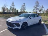 Photo of 2025 Serenity White Hyundai SONATA