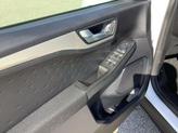 Thumbnail of 2020 Oxford White Ford Escape