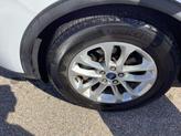 Thumbnail of 2020 Oxford White Ford Escape