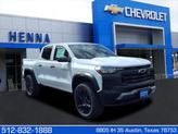Photo of 2025 Summit White Chevrolet Colorado