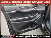 Thumbnail of 2022 Diamond Black Crystal Pearlcoat Jeep Grand Cherokee