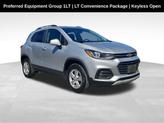 Photo of 2022 Silver Ice Metallic Chevrolet Trax