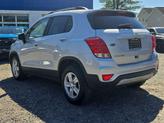 Thumbnail of 2022 Silver Ice Metallic Chevrolet Trax