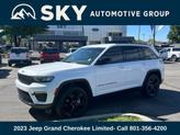 Photo of 2023 Bright White Clearcoat Jeep Grand Cherokee