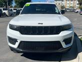 Thumbnail of 2023 Bright White Clearcoat Jeep Grand Cherokee