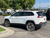Thumbnail of 2022 Bright White Clearcoat Jeep Cherokee